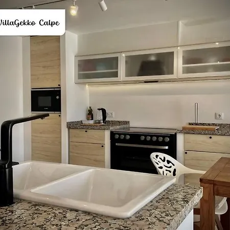 Off-grid Luxury With Tikibar By The Pool. * Calpe