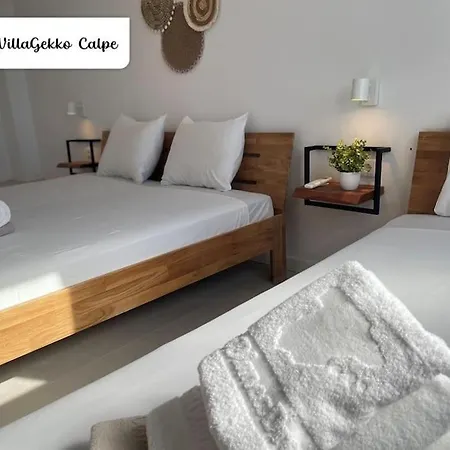 Off-grid Luxury With Tikibar By The Pool. Villa *