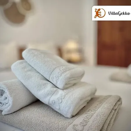 Вілла Off-grid Luxury With Tikibar By The Pool. Кальпе