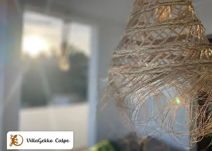 Off-grid Luxury With Tikibar By The Pool. Villa