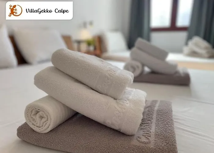 Off-grid Luxury With Tikibar By The Pool. Villa *