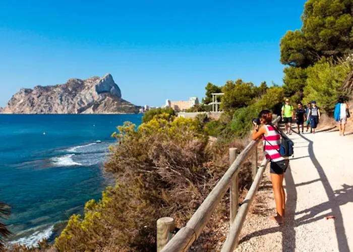 Off-grid Luxury With Tikibar By The Pool. Calpe