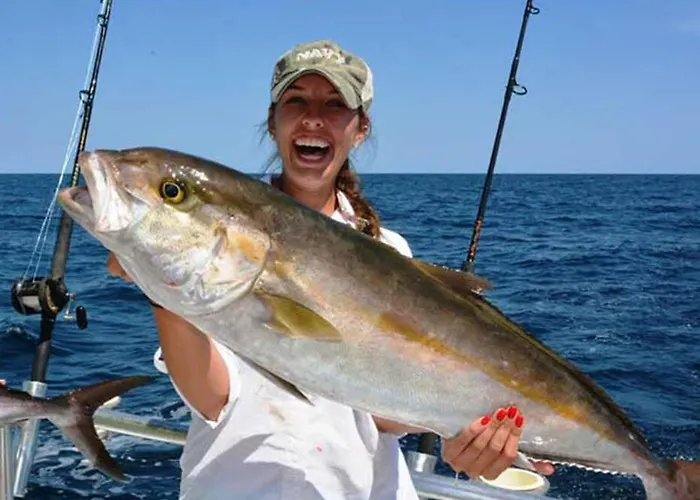 别墅 Off-grid Luxury With Tikibar By The Pool.