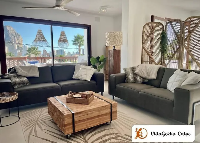 别墅 Off-grid Luxury With Tikibar By The Pool. 卡尔佩